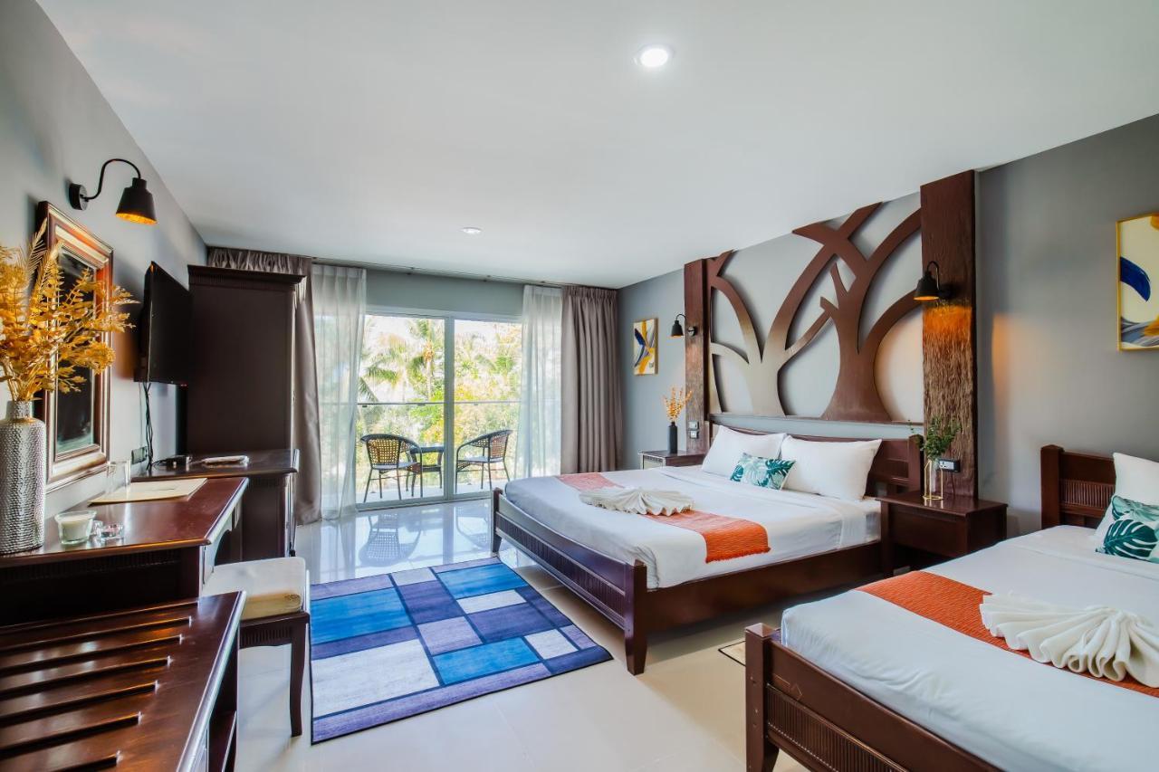 Time Out Hotel Patong Eksteriør bilde