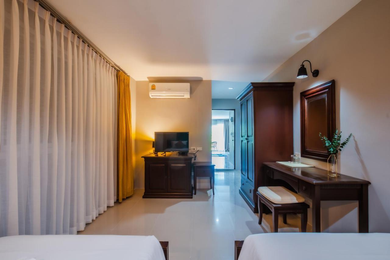 Time Out Hotel Patong Eksteriør bilde
